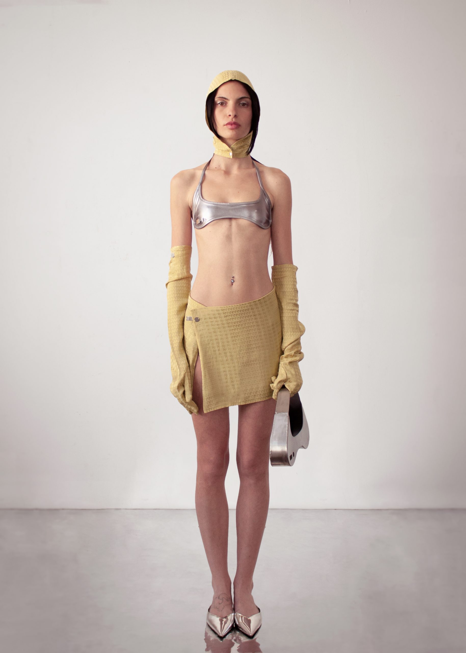 Look-2-Oli-set-1-front